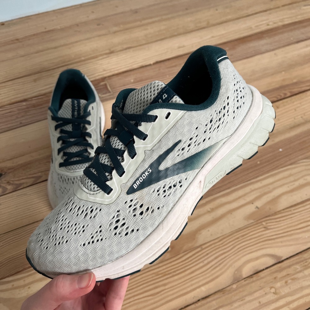 Brooks Anthem‎ 4 Women's Running Shoes Grey Teal Lace Up Athletic Sneakers 7.5